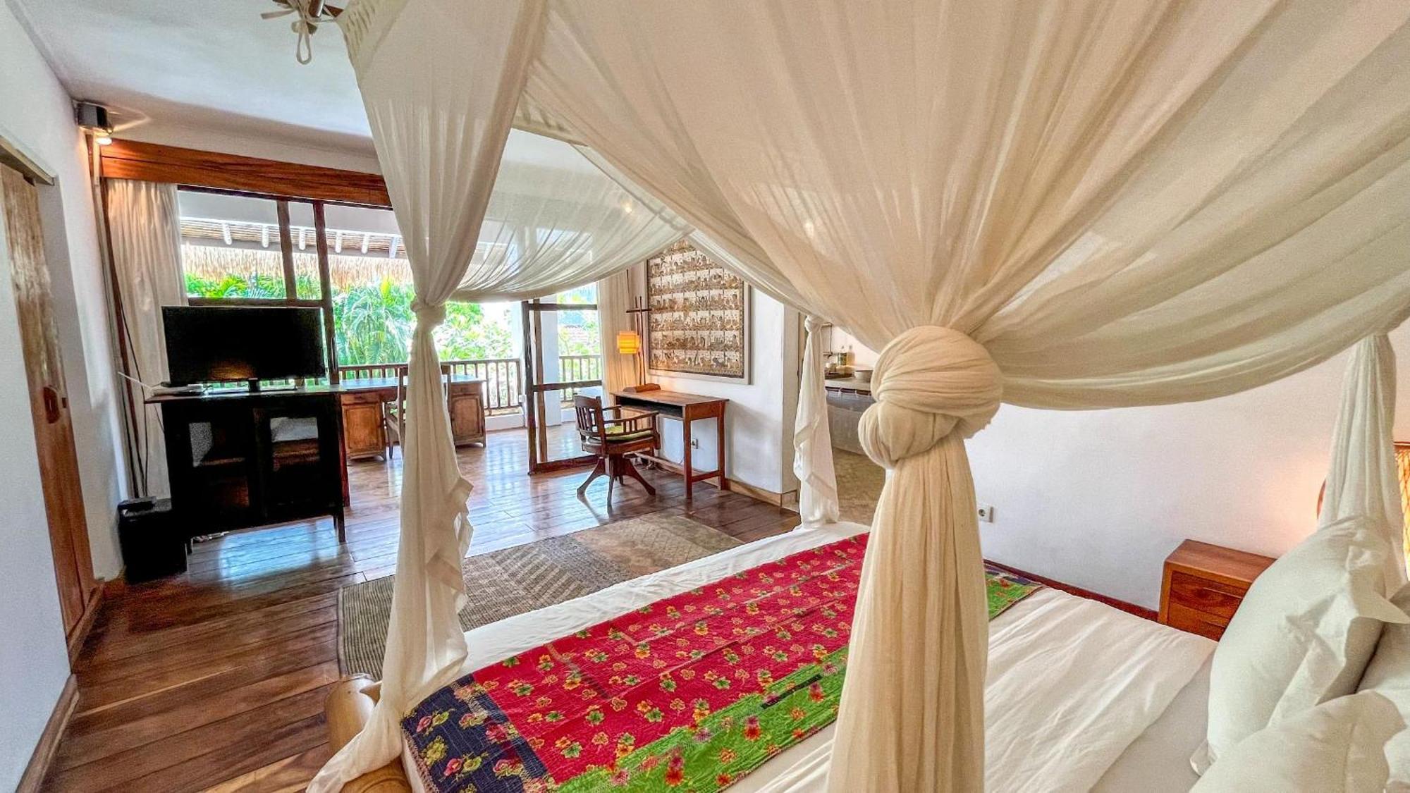 Nak - Charming 4br Family-friendly Villa, Walking Distance To